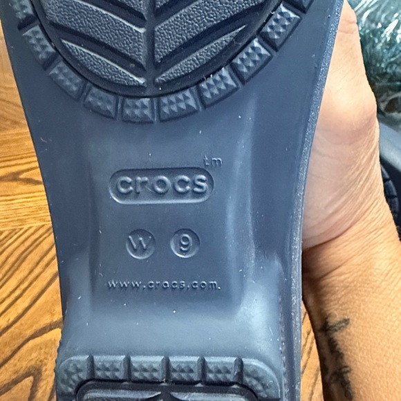 CROCS- Chelsea Freesail- Dark Blue Rain Boots - Picture 7 of 9